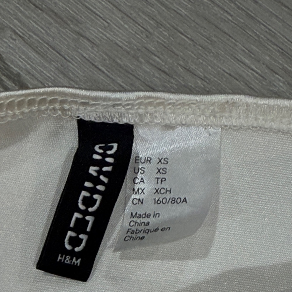 H&M Cream Bustier Top - Picture 2 of 3